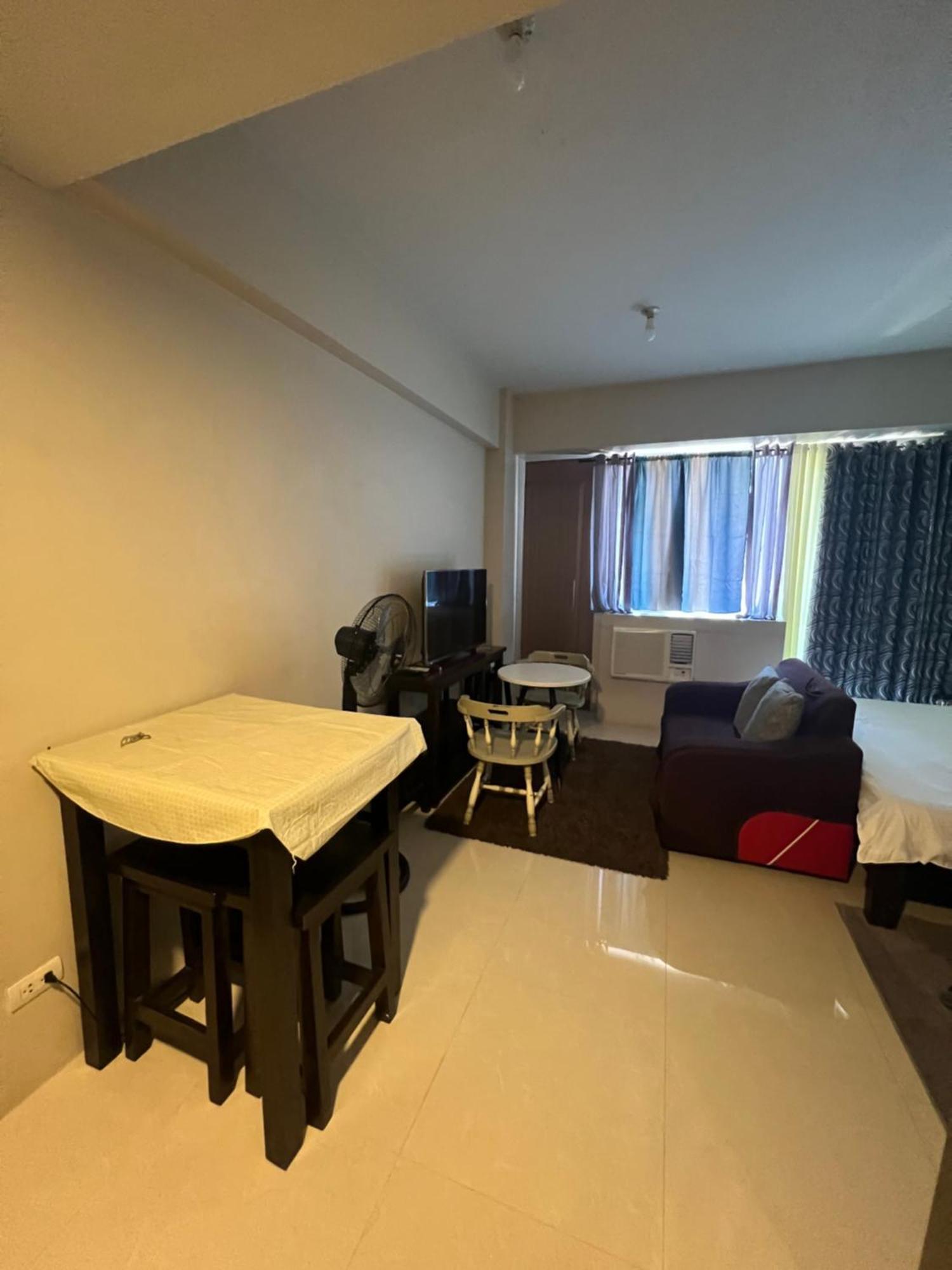 One Palmtree Villas Airport Condo ปาไซ ภายนอก รูปภาพ
