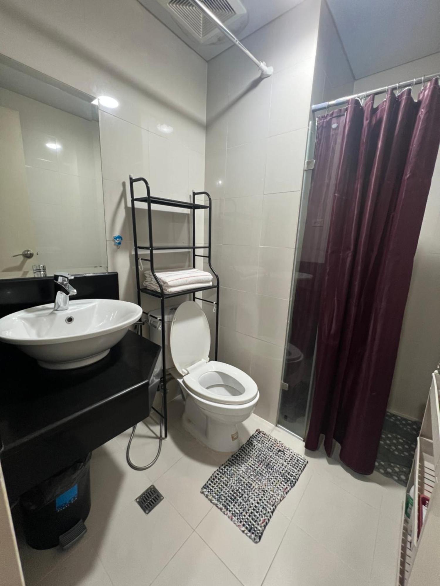 One Palmtree Villas Airport Condo ปาไซ ภายนอก รูปภาพ