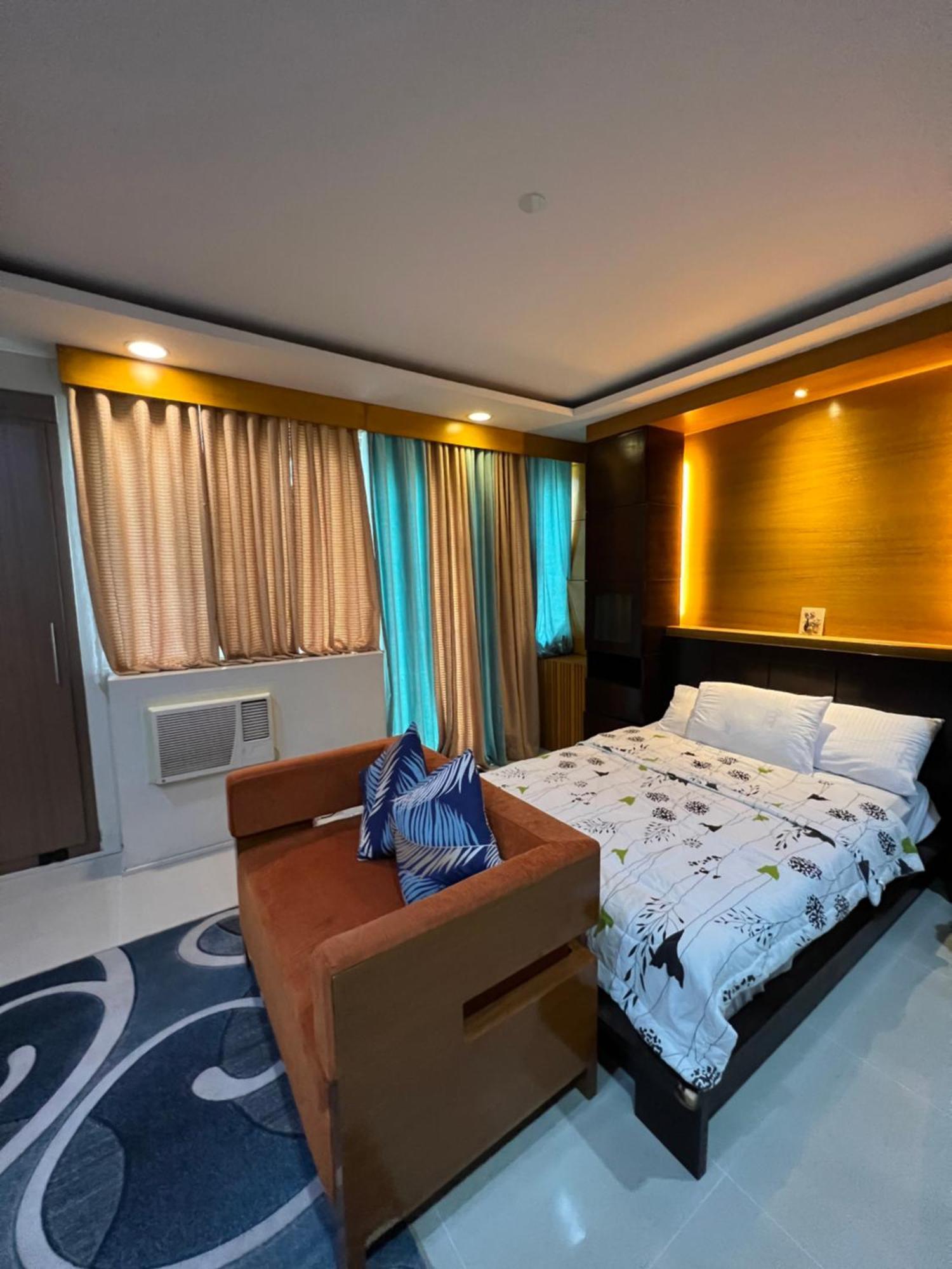 One Palmtree Villas Airport Condo ปาไซ ภายนอก รูปภาพ